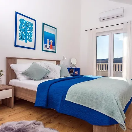 Kampanel With Private Pool,7km From Sandy Beach Villa